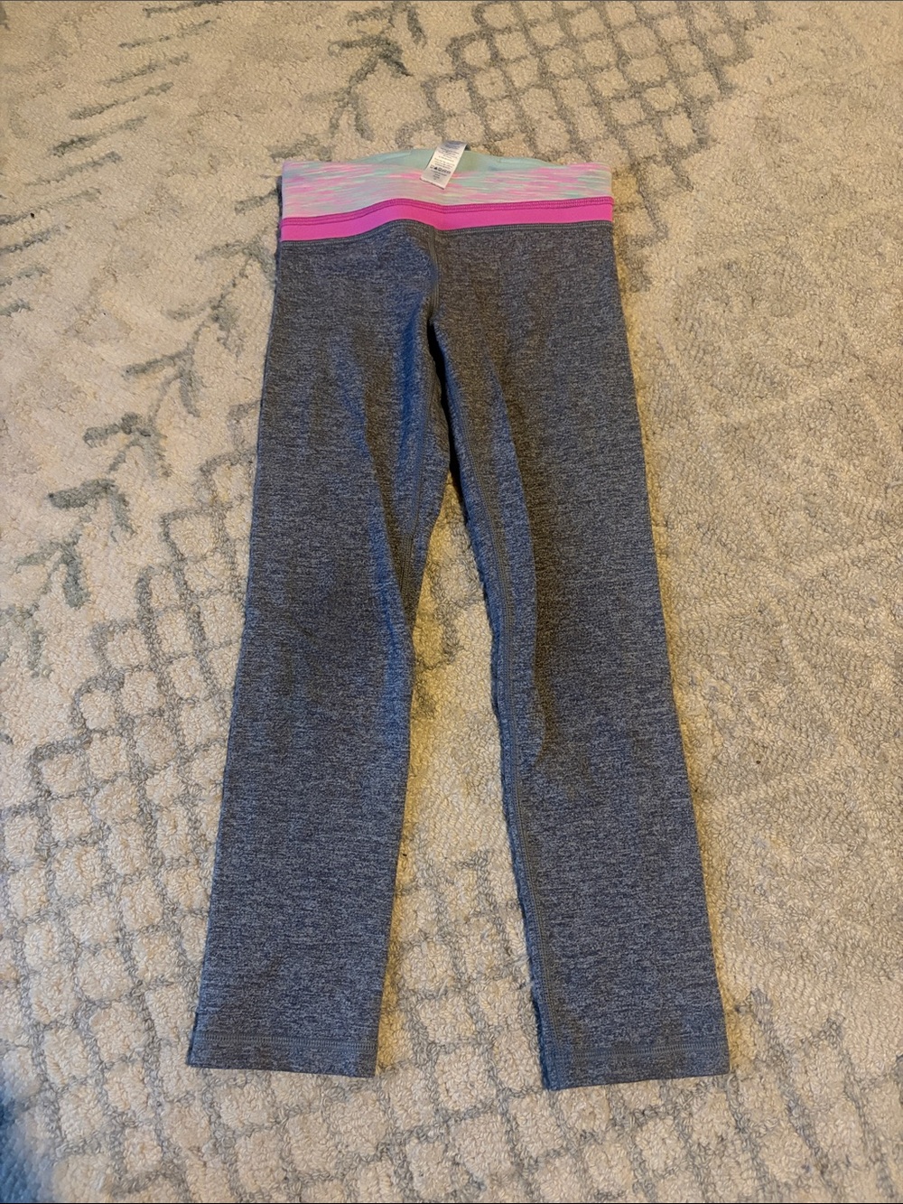 Ivivva girl’s Gray Active Leggings with Pink Waistband